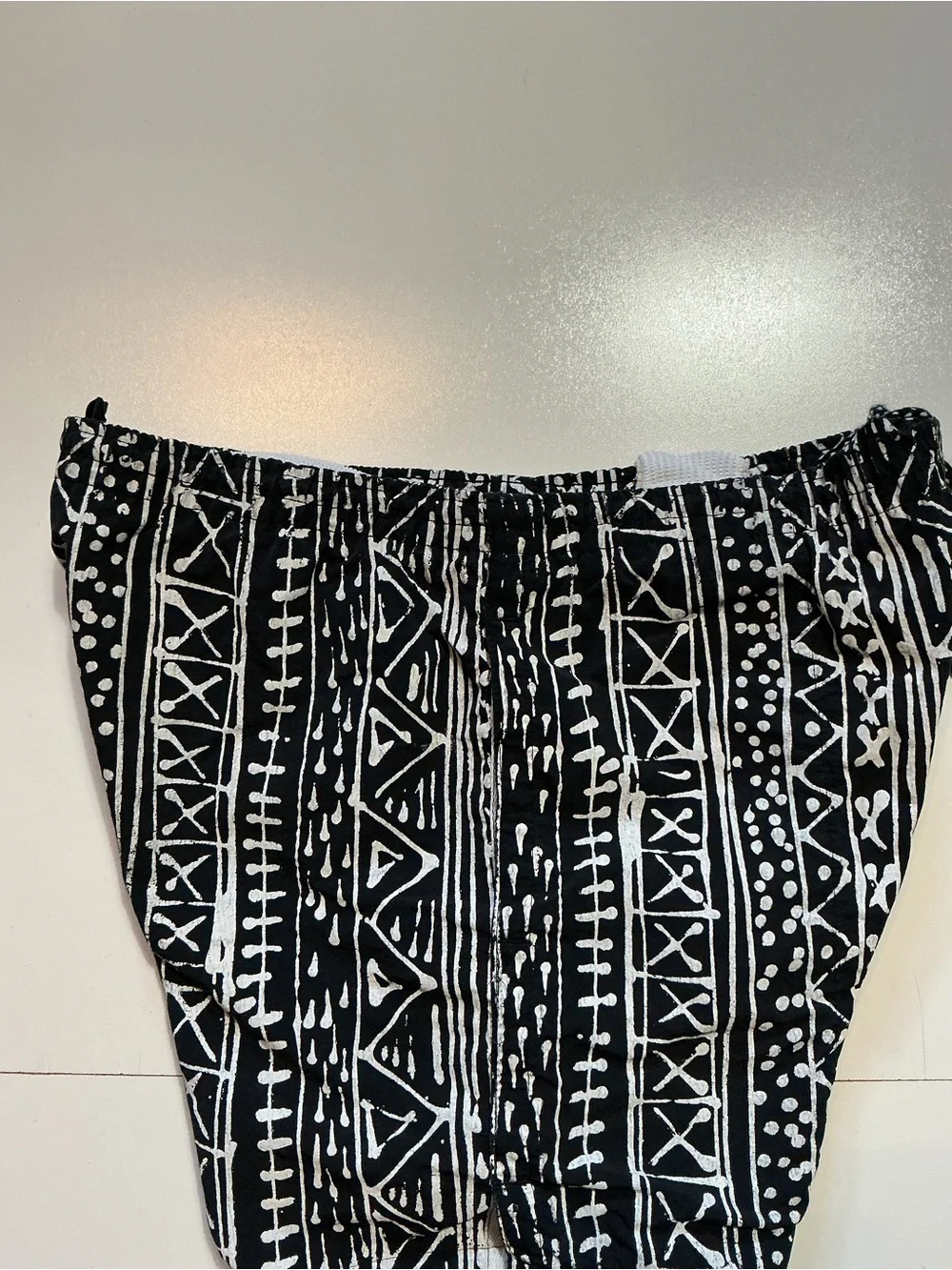 Vintage 90s Bleu Ice AOP Tribal Abstract Geometric Mesh Lined Swim Trunk Shorts